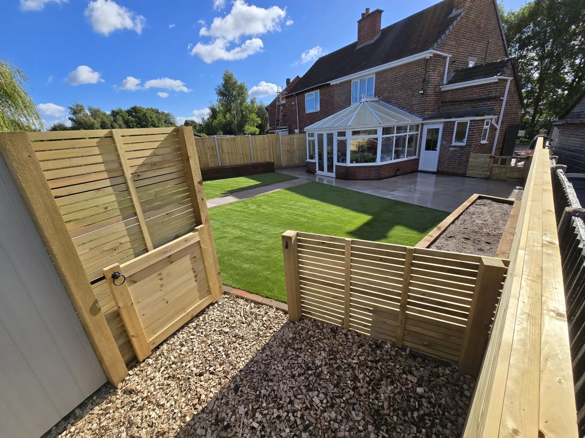 Landscape Gardeners and Lutterworth, Hinckley, Nuneaton